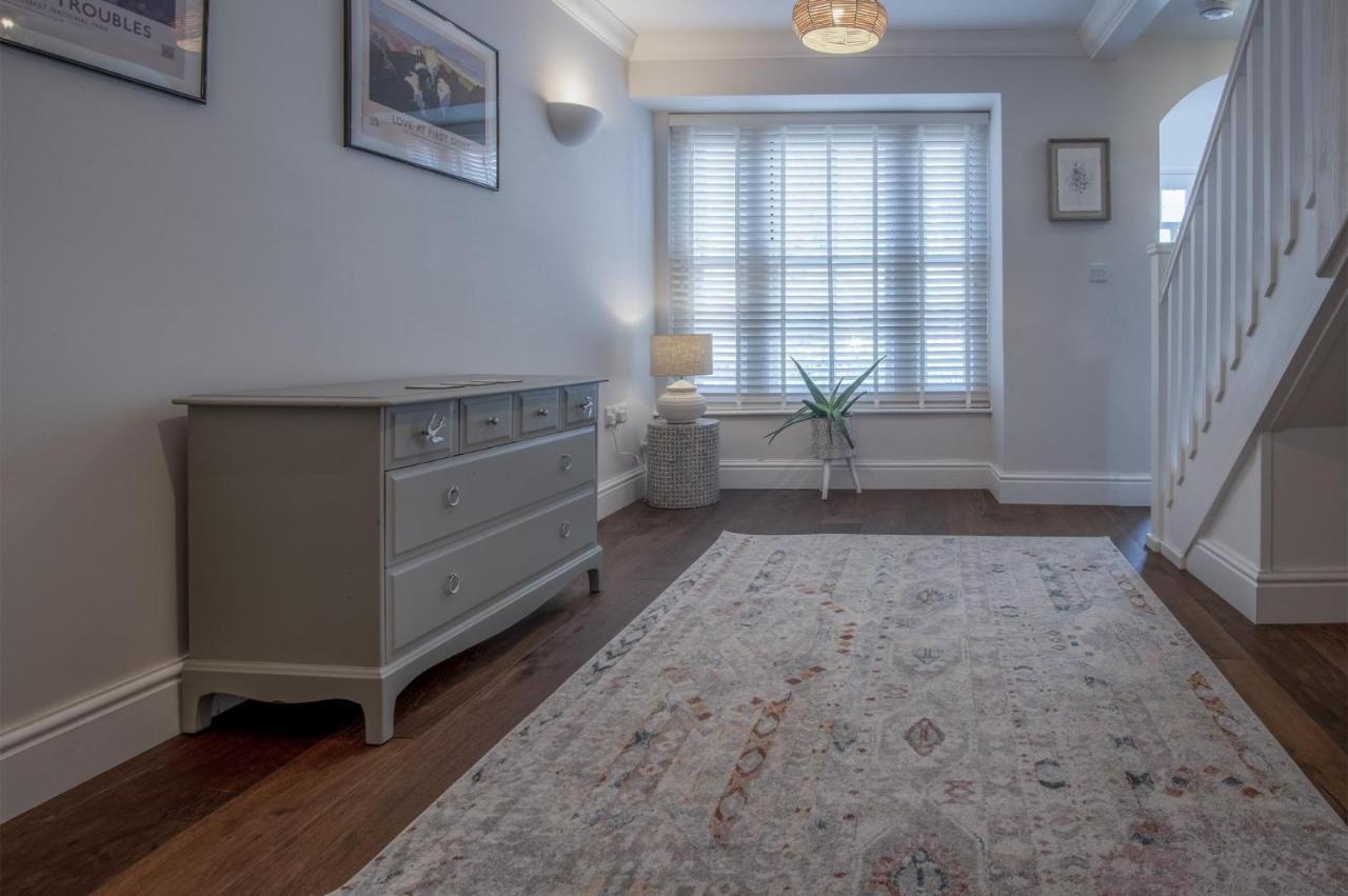 Noe Acre - 3 Bedroom Cottage - Tenby Kültér fotó