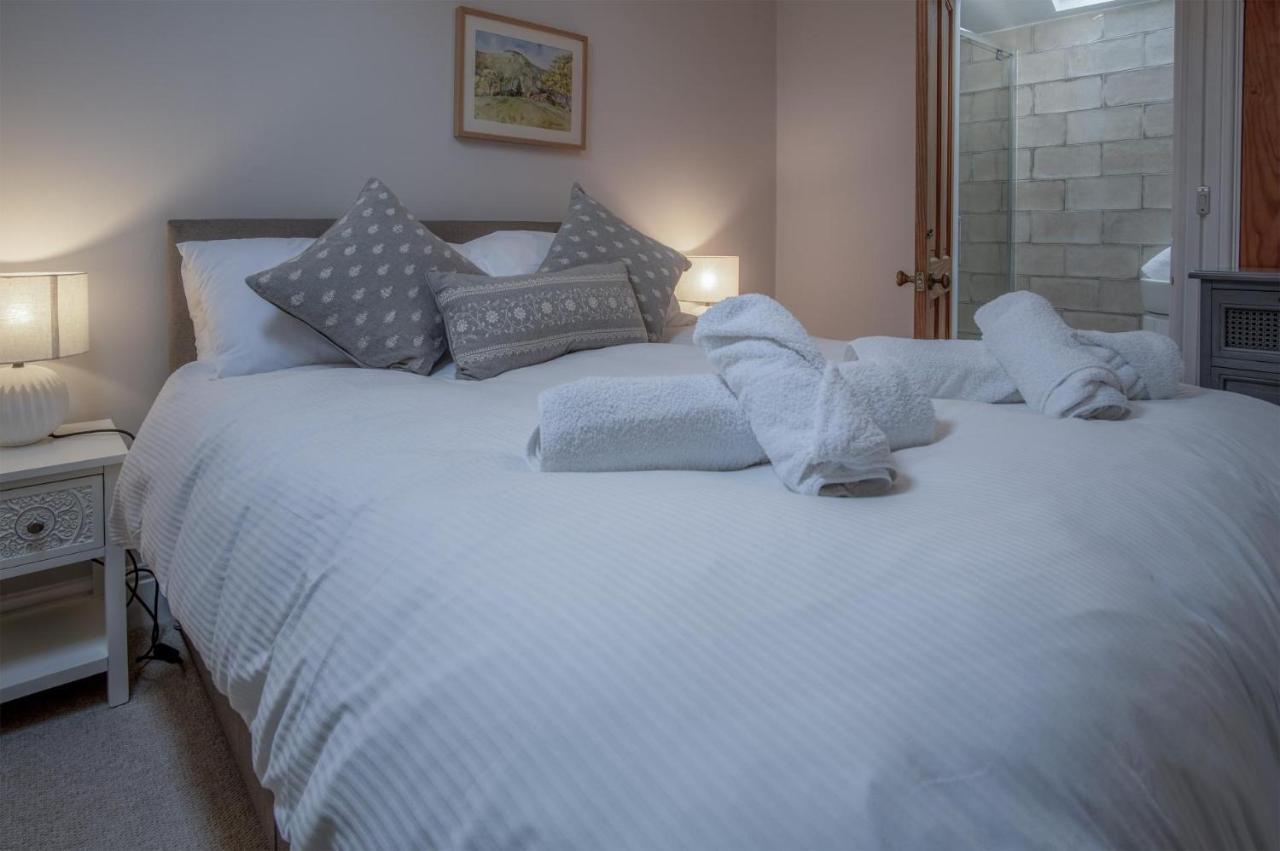Noe Acre - 3 Bedroom Cottage - Tenby Kültér fotó